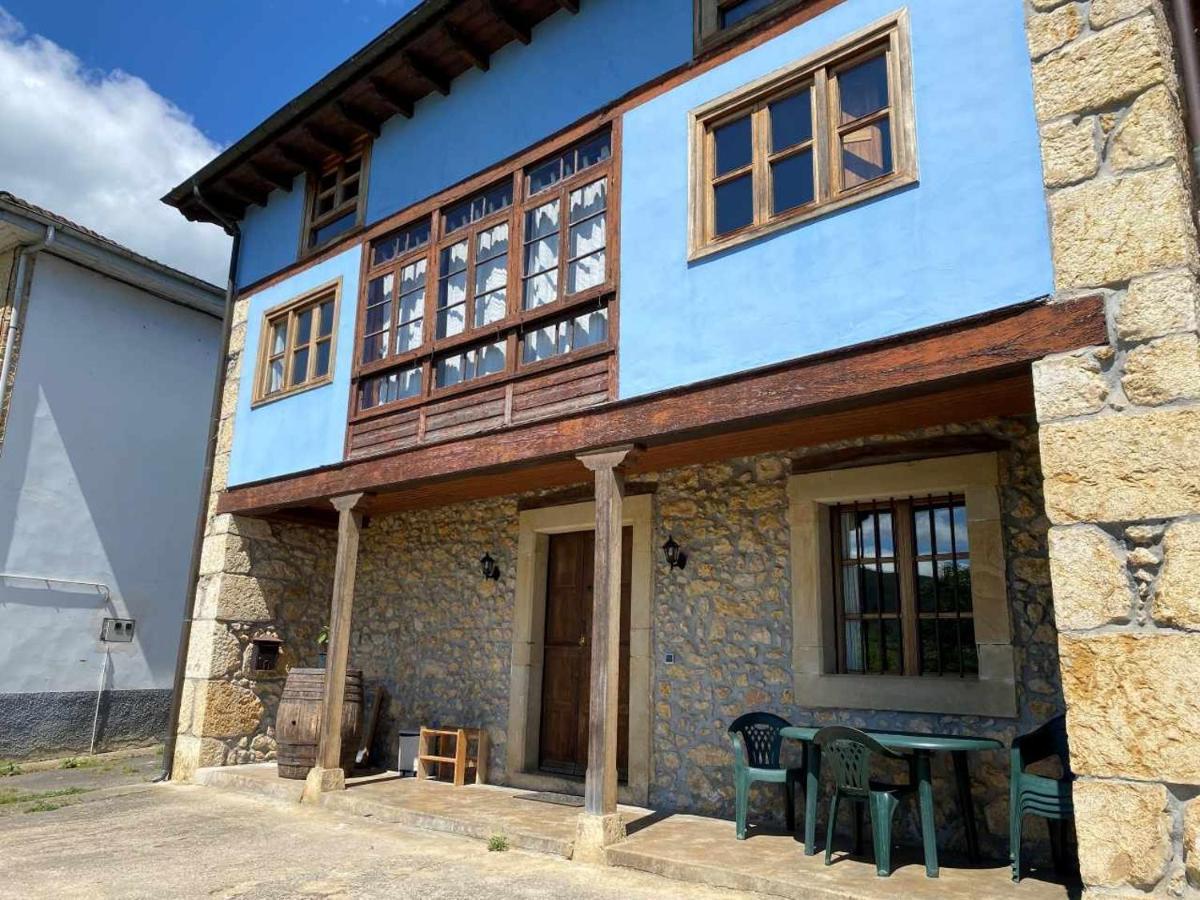 Casa Rural El Bohio Arriondas Exterior foto